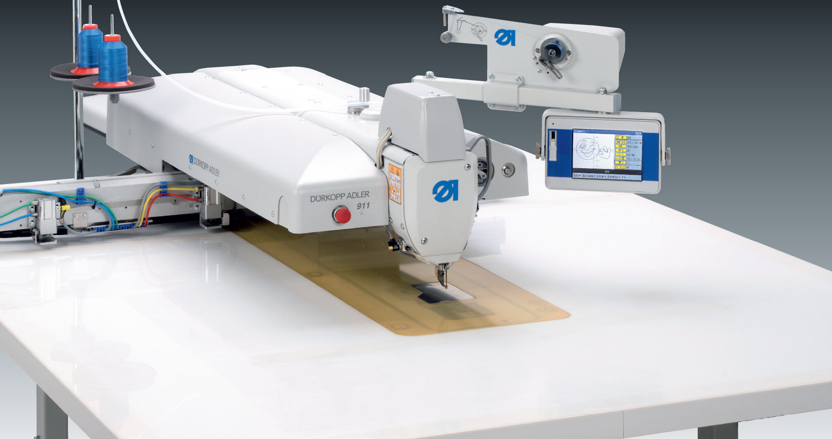 CNC-controlled sewing unit with clamping system for large-area appliqués – sewing field size max. 600 x 550 mm