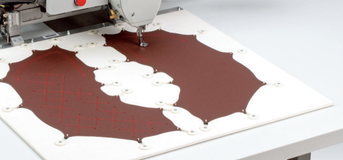CNC-controlled sewing unit with clamping system for large-area appliqués – sewing field size max. 800 x 550 mm